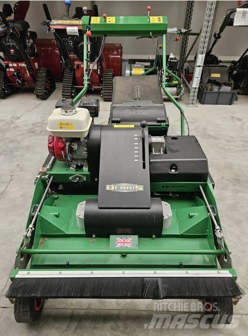 Dennis Pro34R Loopmaaier