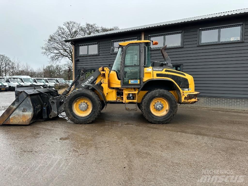 Volvo L45G Wielladers