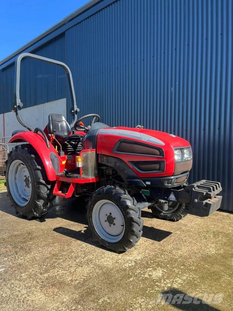 McCormick X10.30M Compacttrekkers