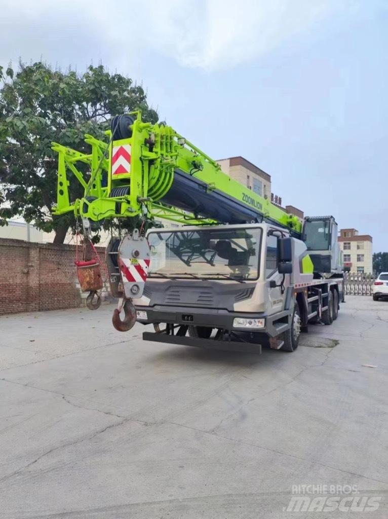 Zoomlion QY25H Kranen voor alle terreinen