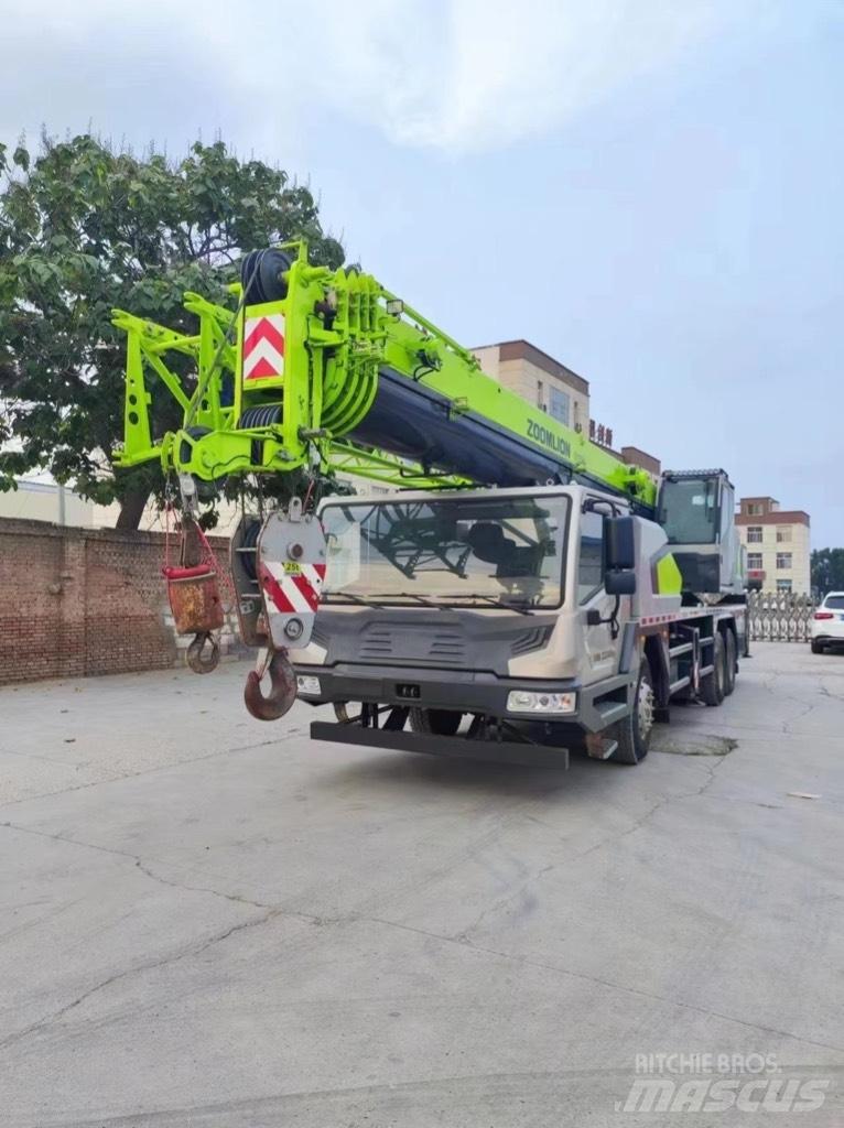 Zoomlion QY25H Kranen voor alle terreinen
