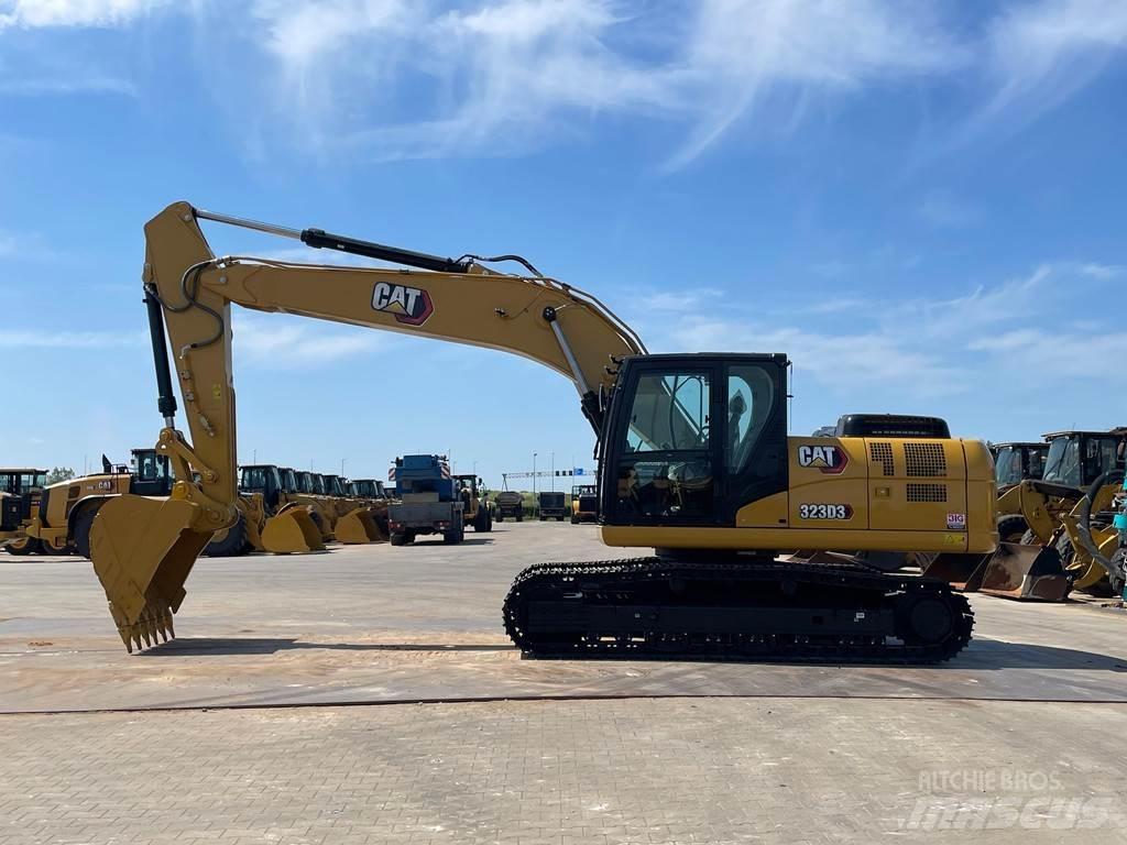 CAT 323D3 Rupsgraafmachines