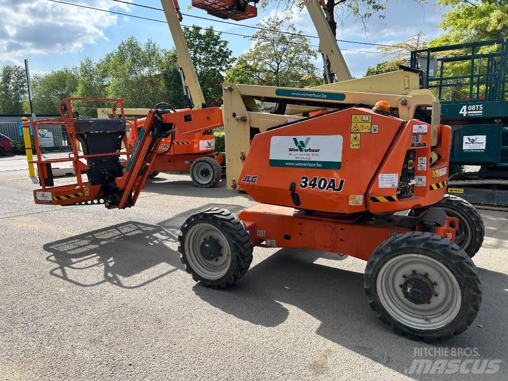JLG 340 AJ Knikarmhoogwerkers