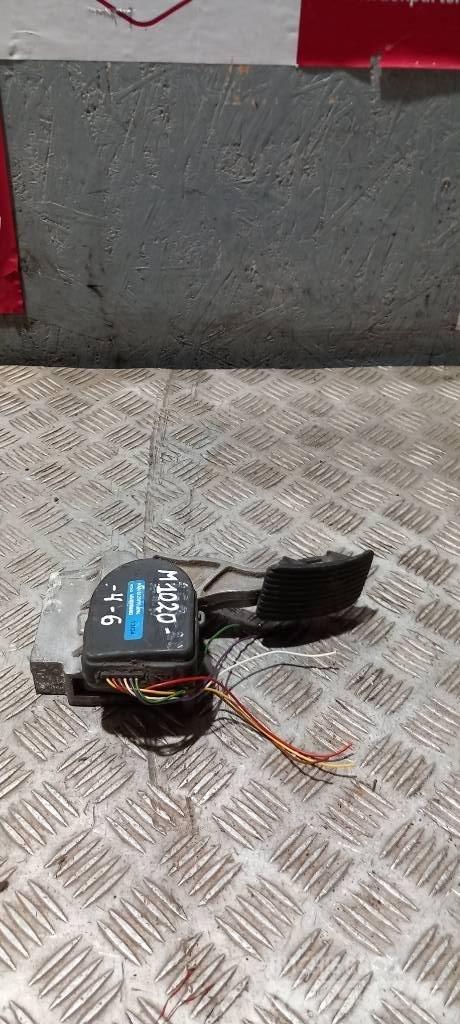 MAN TGA    81259706094 Cabine en interieur