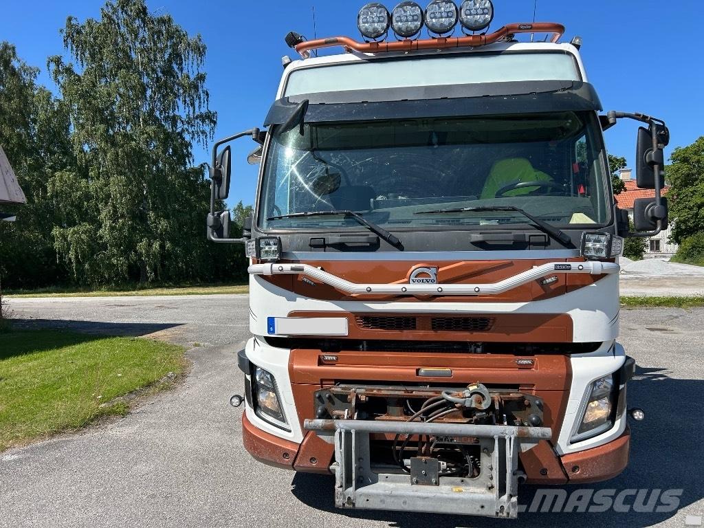 Volvo FMX 510 Vrachtwagen met containersysteem