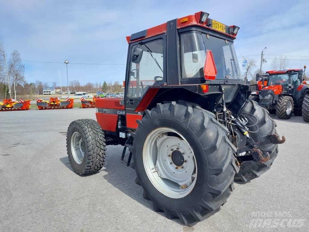 Case IH 845 XL Turbo Tractoren