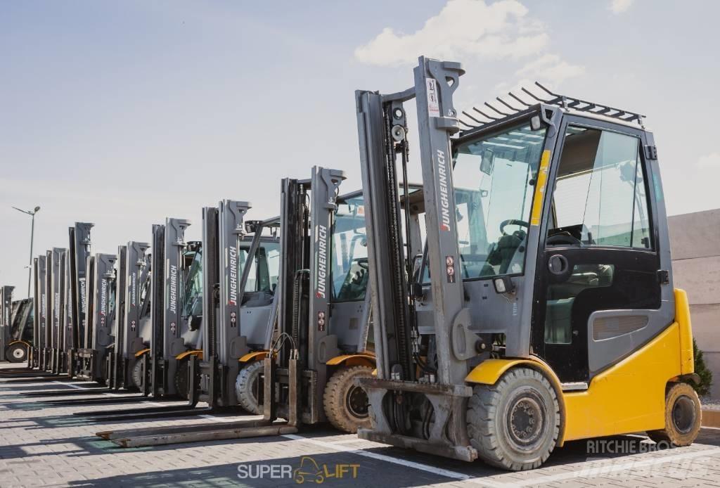 Jungheinrich TFG320s LPG heftrucks