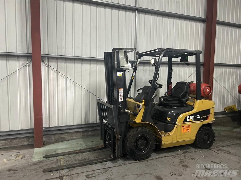 CAT GP25NT LPG heftrucks