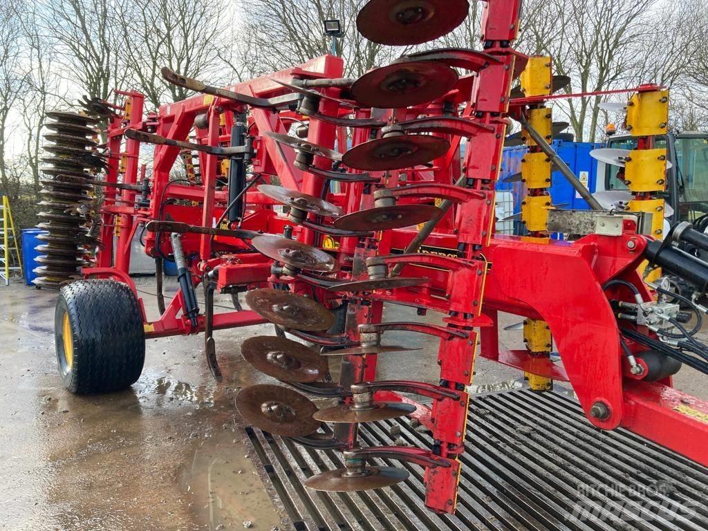 Väderstad Topdown400 Cultivatoren