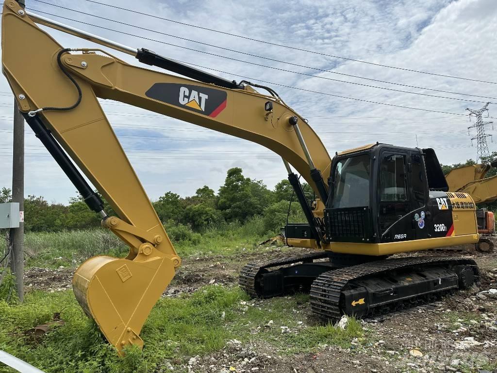 CAT 320 D Rupsgraafmachines