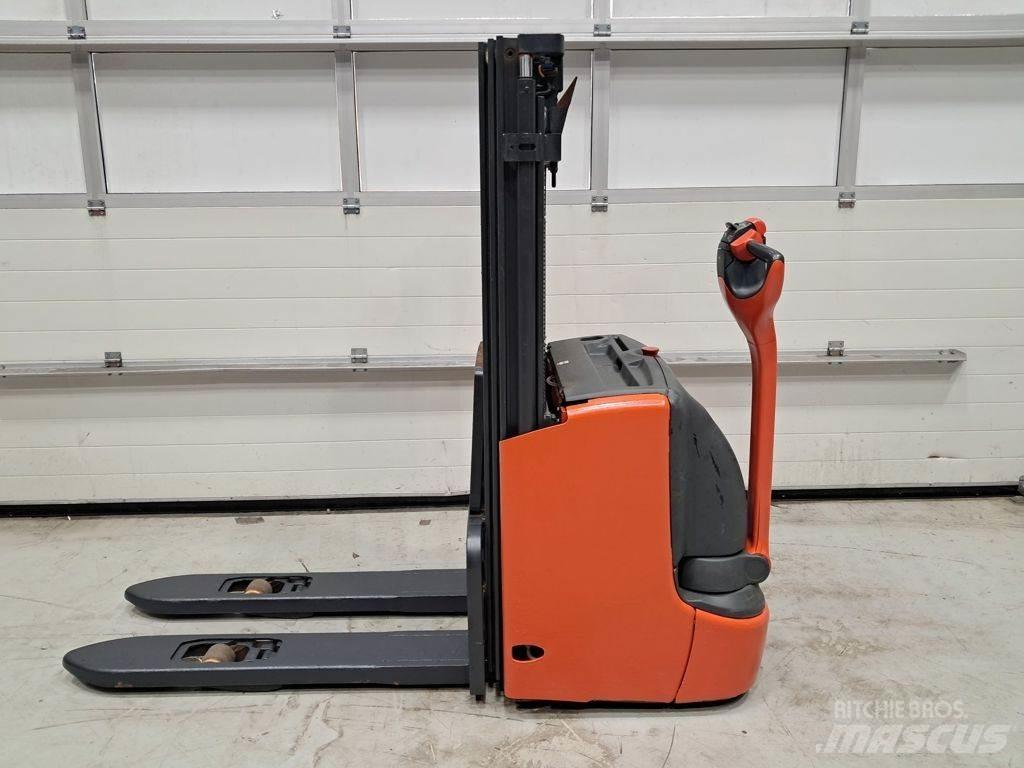 Linde L12I Stapelaar meeloop