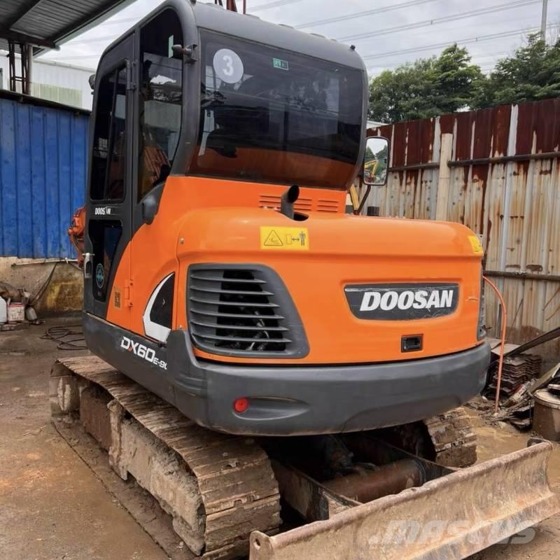 Doosan 60-9c Rupsgraafmachines