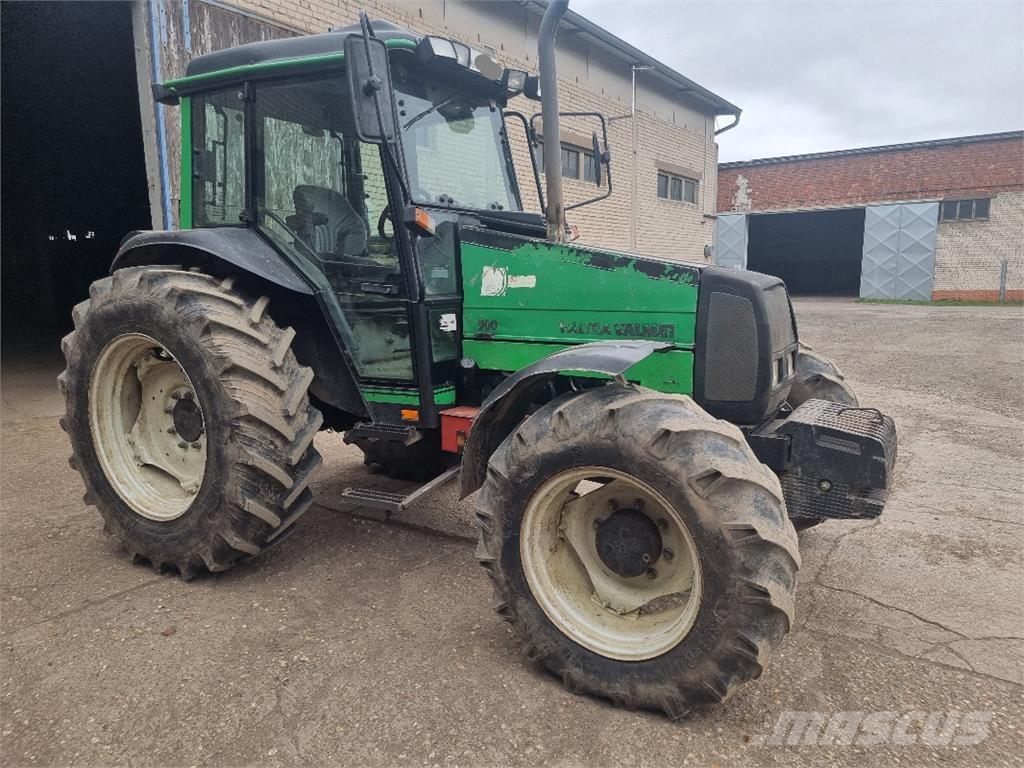 Valtra Valmet 900 Tractoren