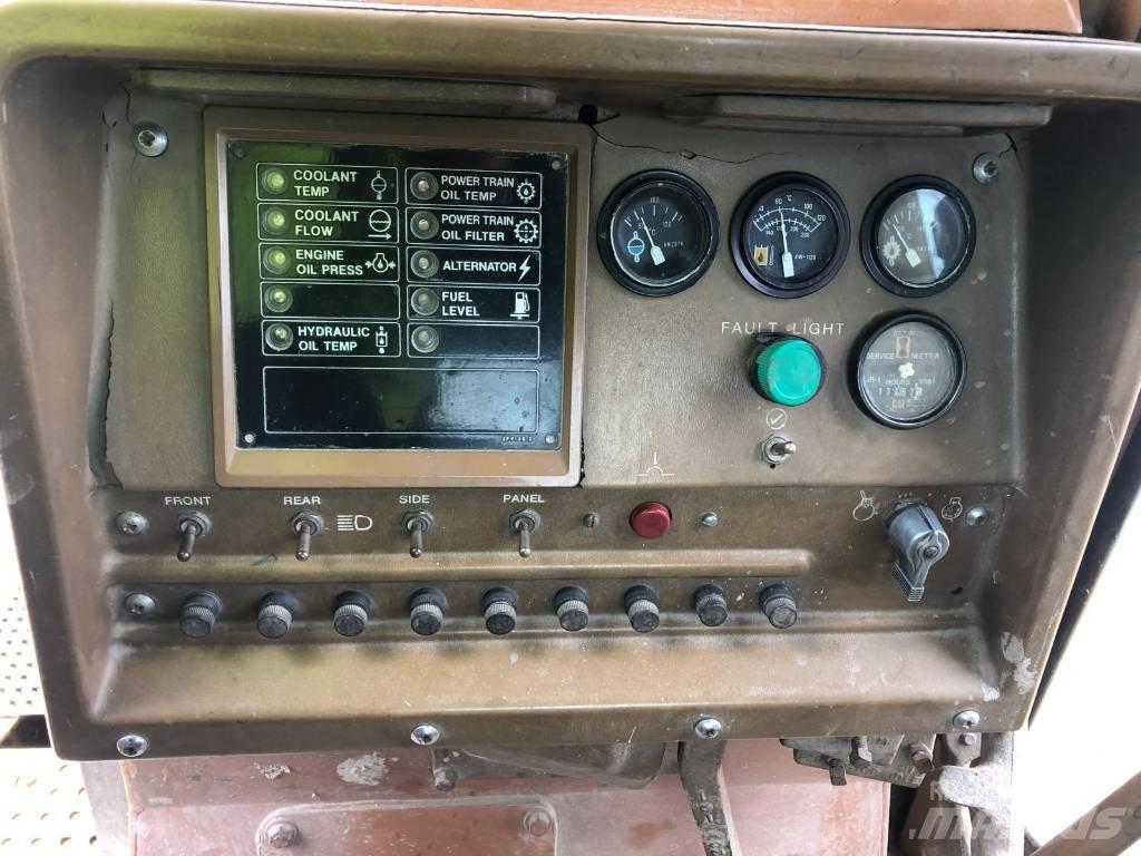 CAT D 10 Rupsdozers