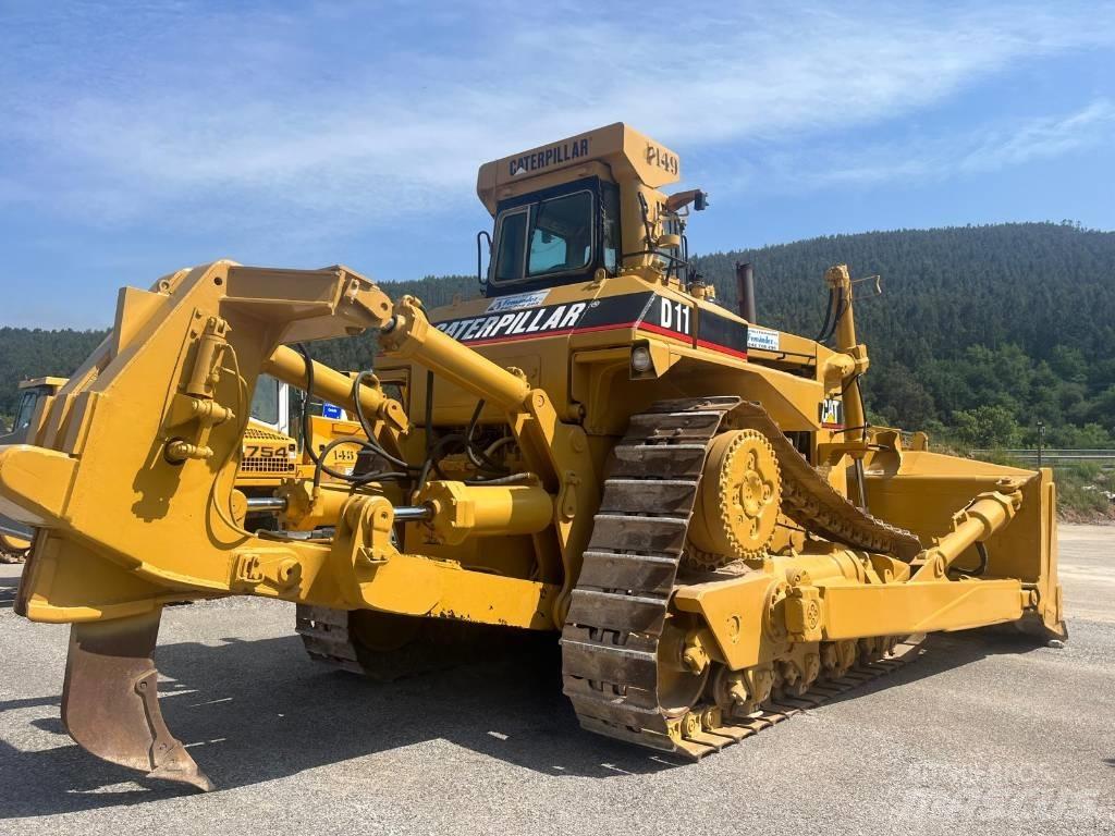 CAT D 10 Rupsdozers