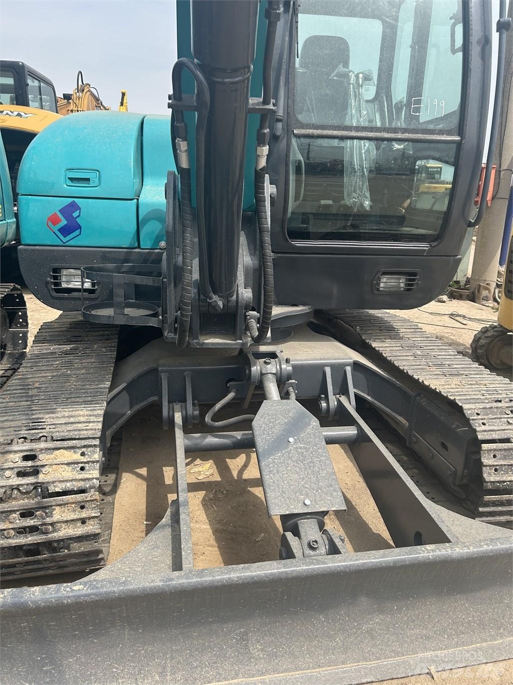 Sunward SWE 90 Rupsgraafmachines