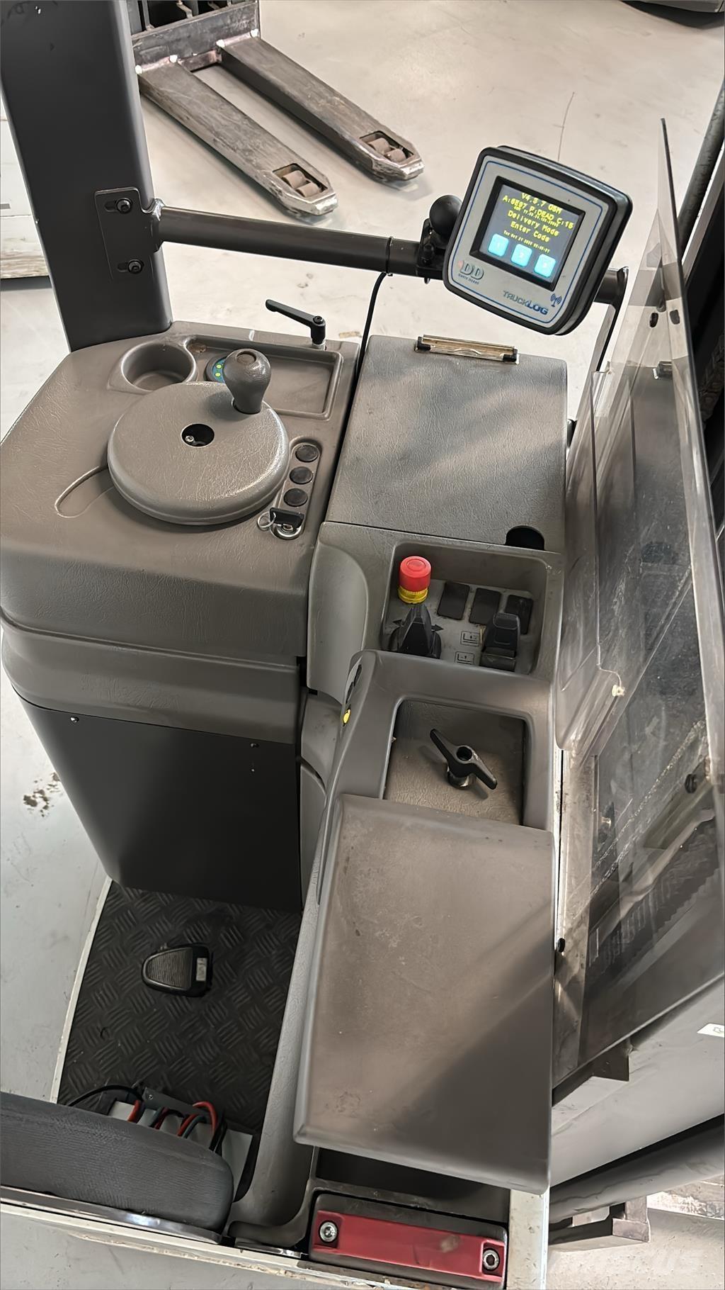 Atlet A160 Zelfrijdende stapelaars