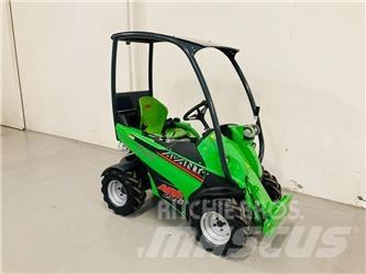 Avant 225 Miniladers
