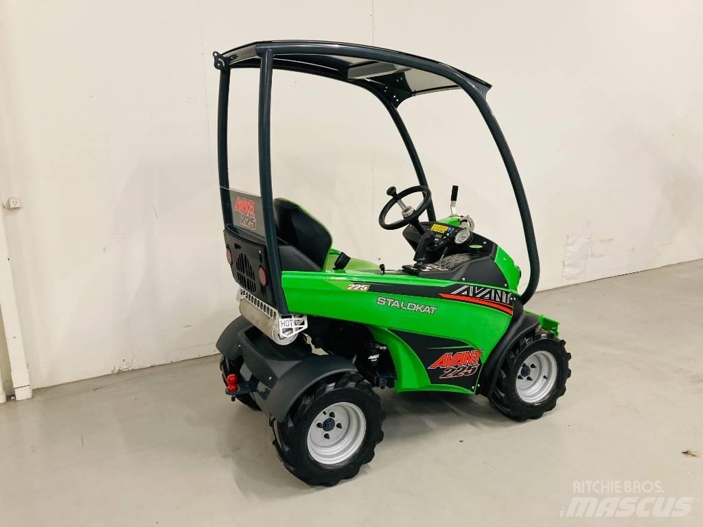 Avant 225 Miniladers