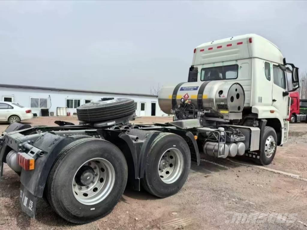 Howo 371 6x4 Trekkers