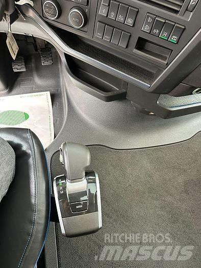 Volvo FH500 Trekkers
