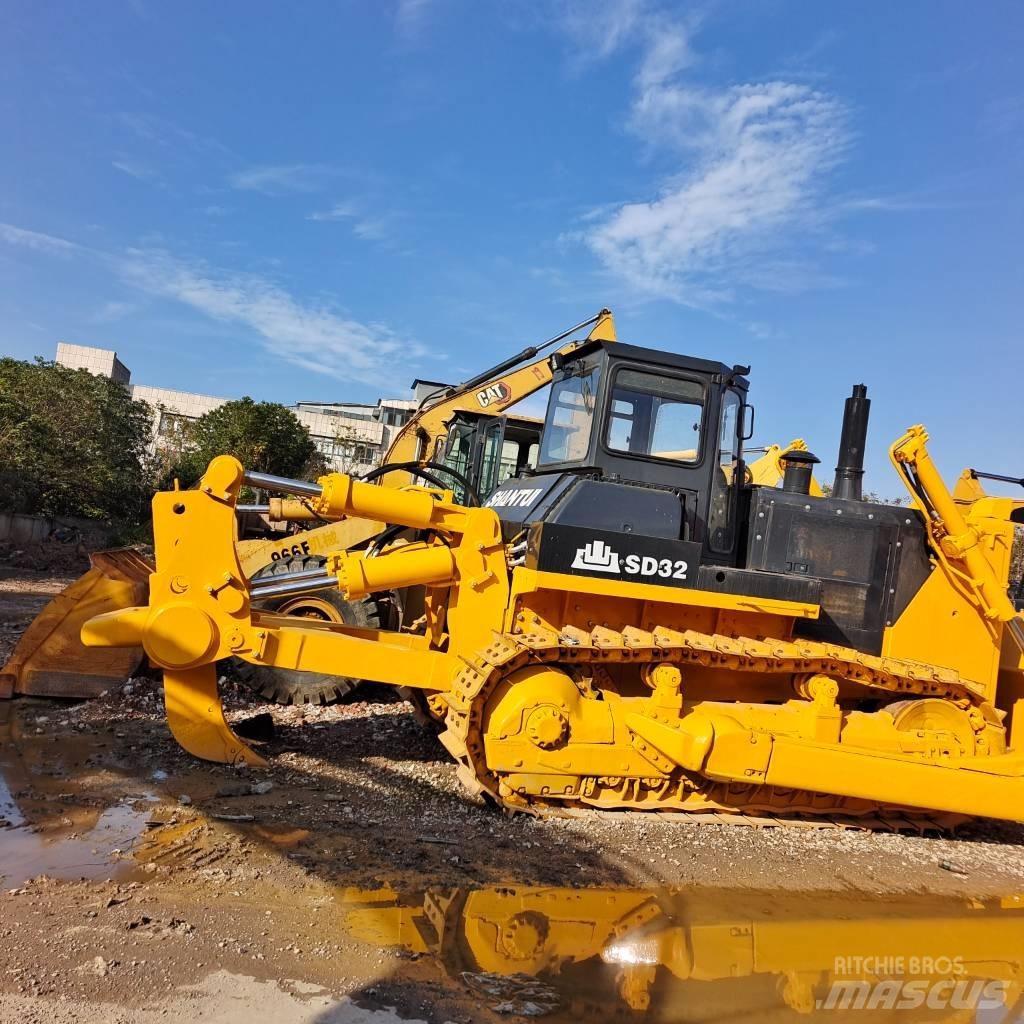 Shantui SD 32 Rupsdozers