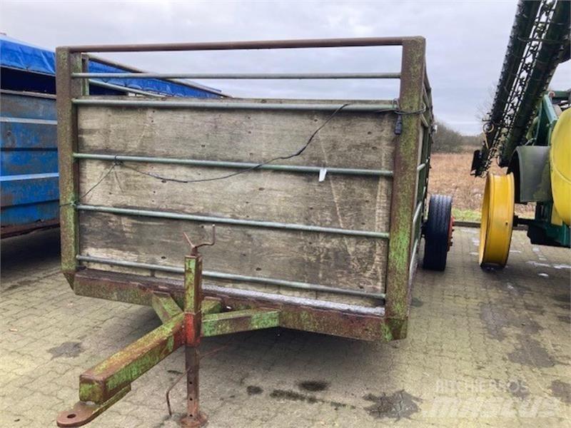  - - - Kreaturvogn Overige aanhangers