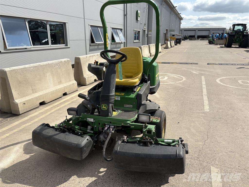 John Deere 2500E Loopmaaier