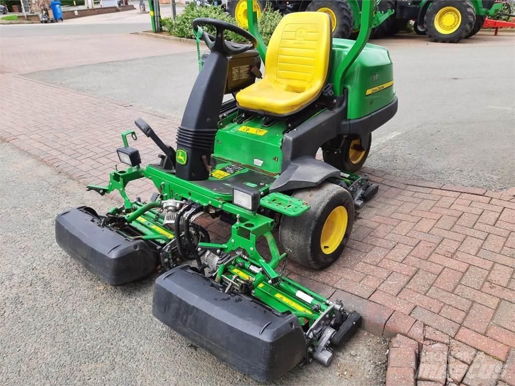 John Deere 2500EH Loopmaaier