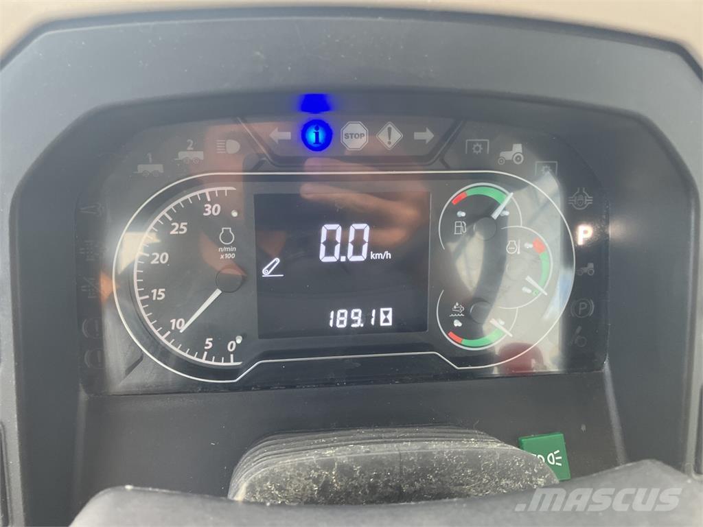 John Deere 5115M Tractoren