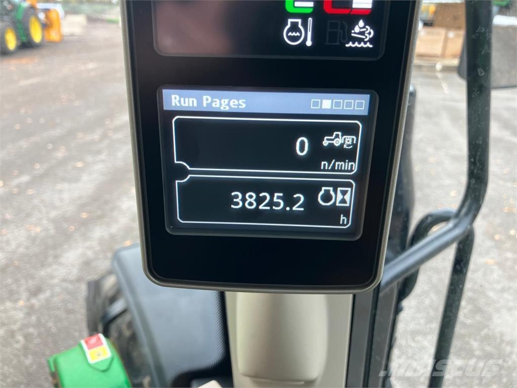 John Deere 6110M Tractoren