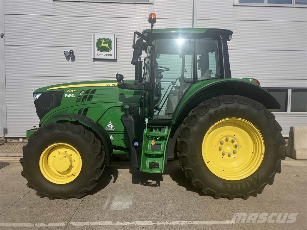 John Deere 6145M Tractoren