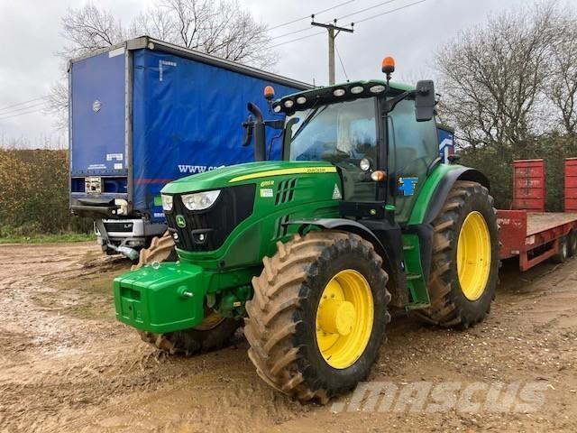 John Deere 6155R Tractoren