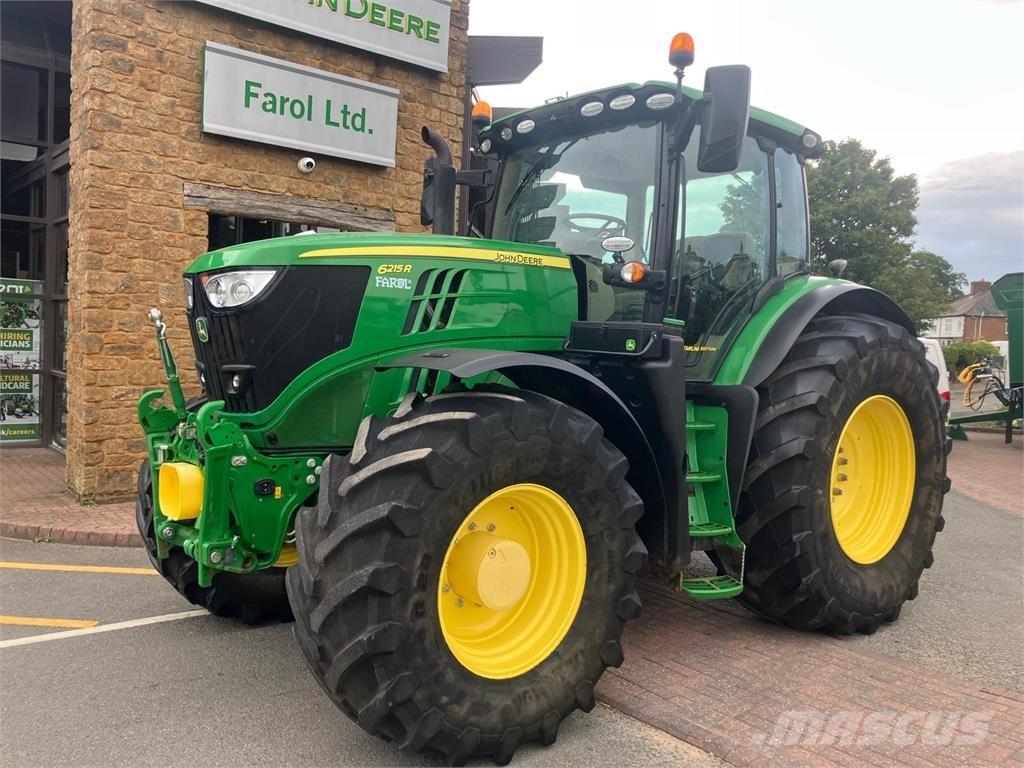 John Deere 6215R Tractoren