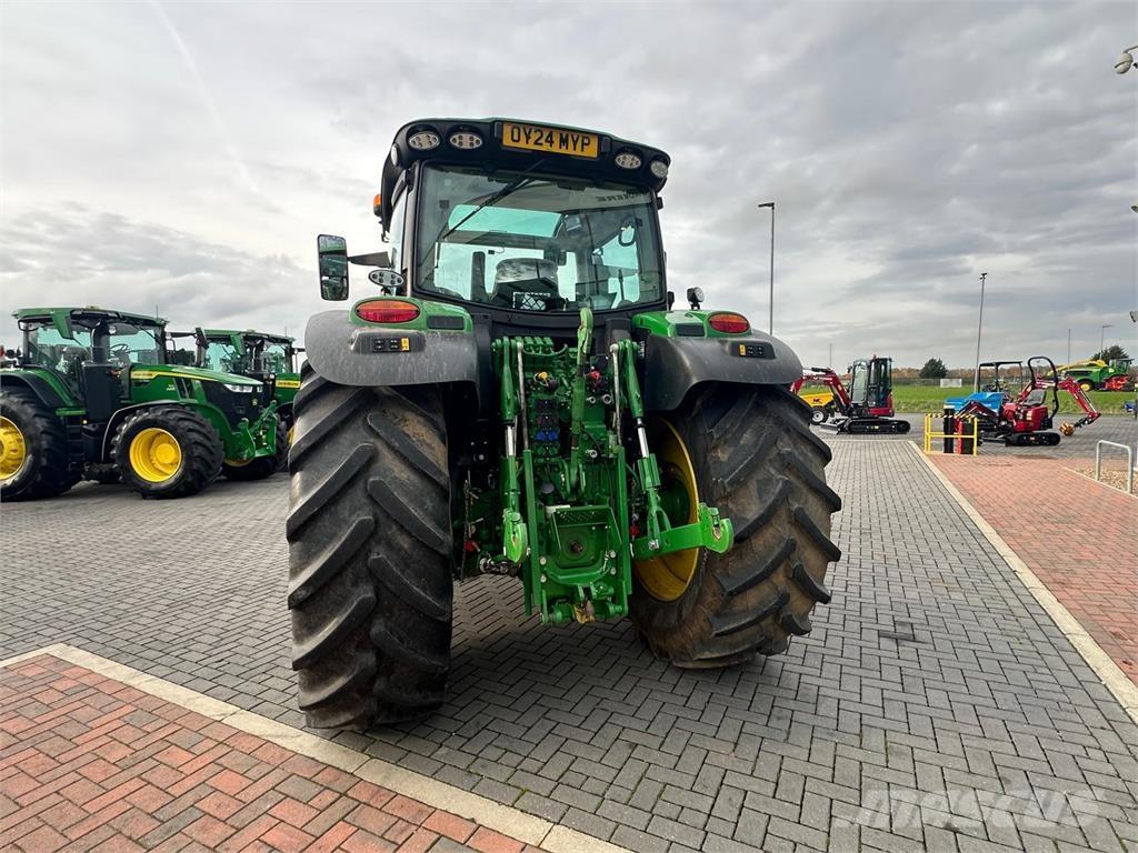 John Deere 6R 155 Tractoren