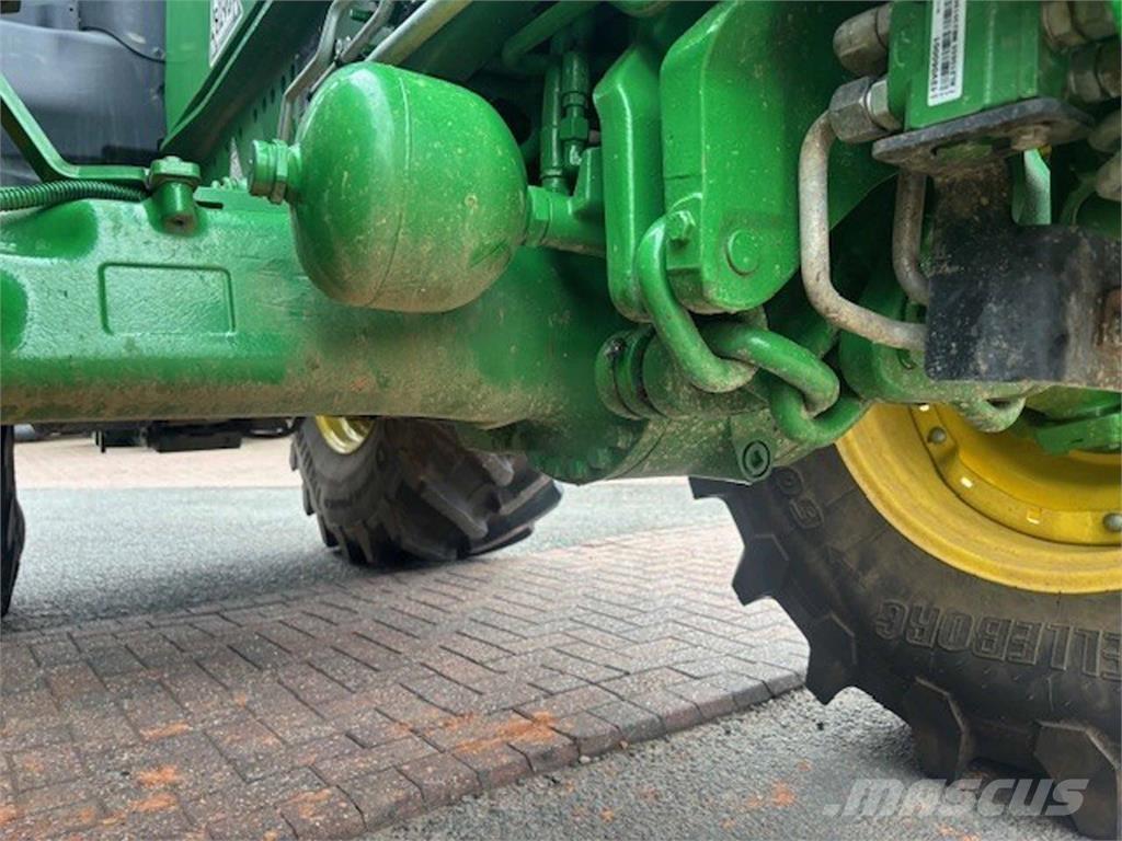 John Deere 6R 215 Tractoren