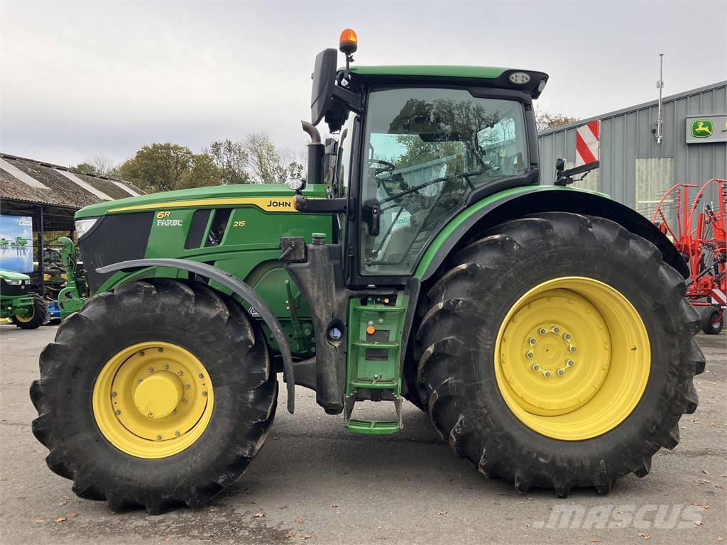 John Deere 6R 215 Tractoren