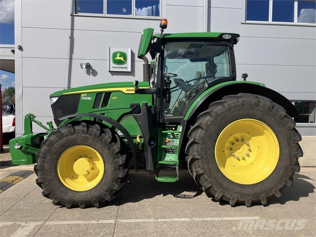 John Deere 6R 215 Tractoren