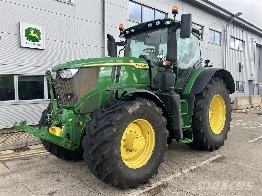 John Deere 6R 250 Tractoren