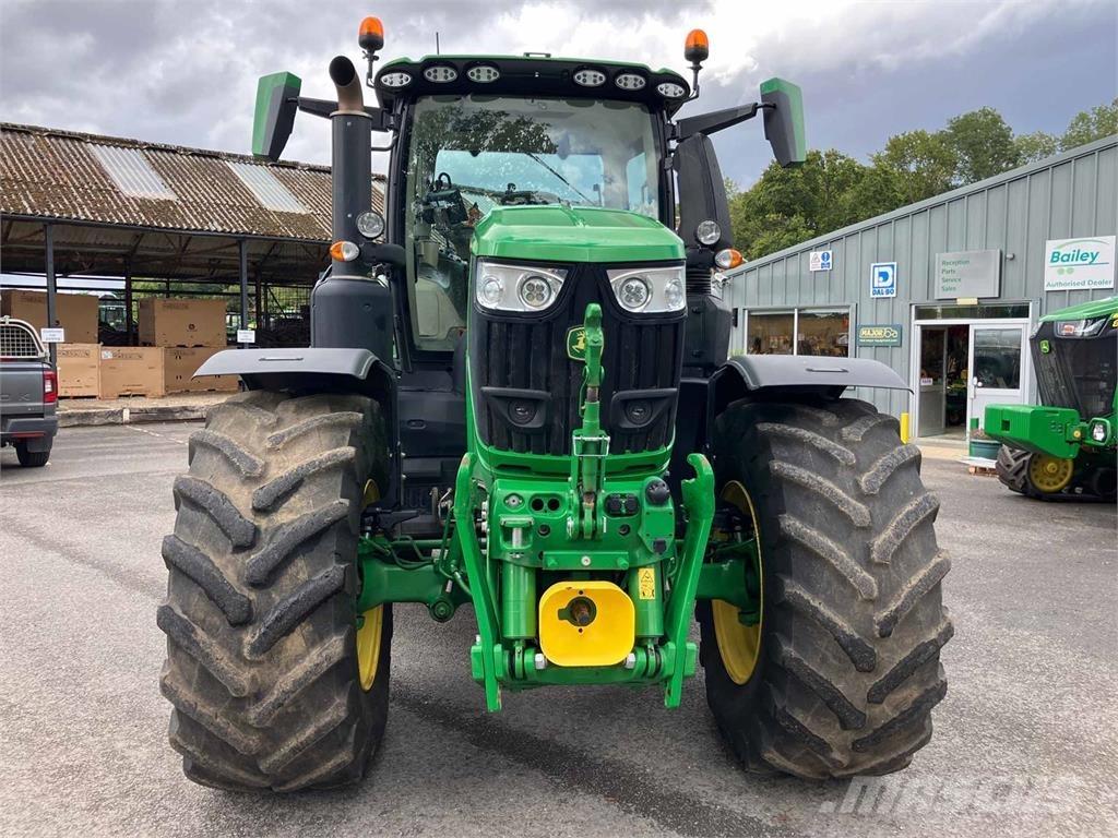 John Deere 6R 250 Tractoren
