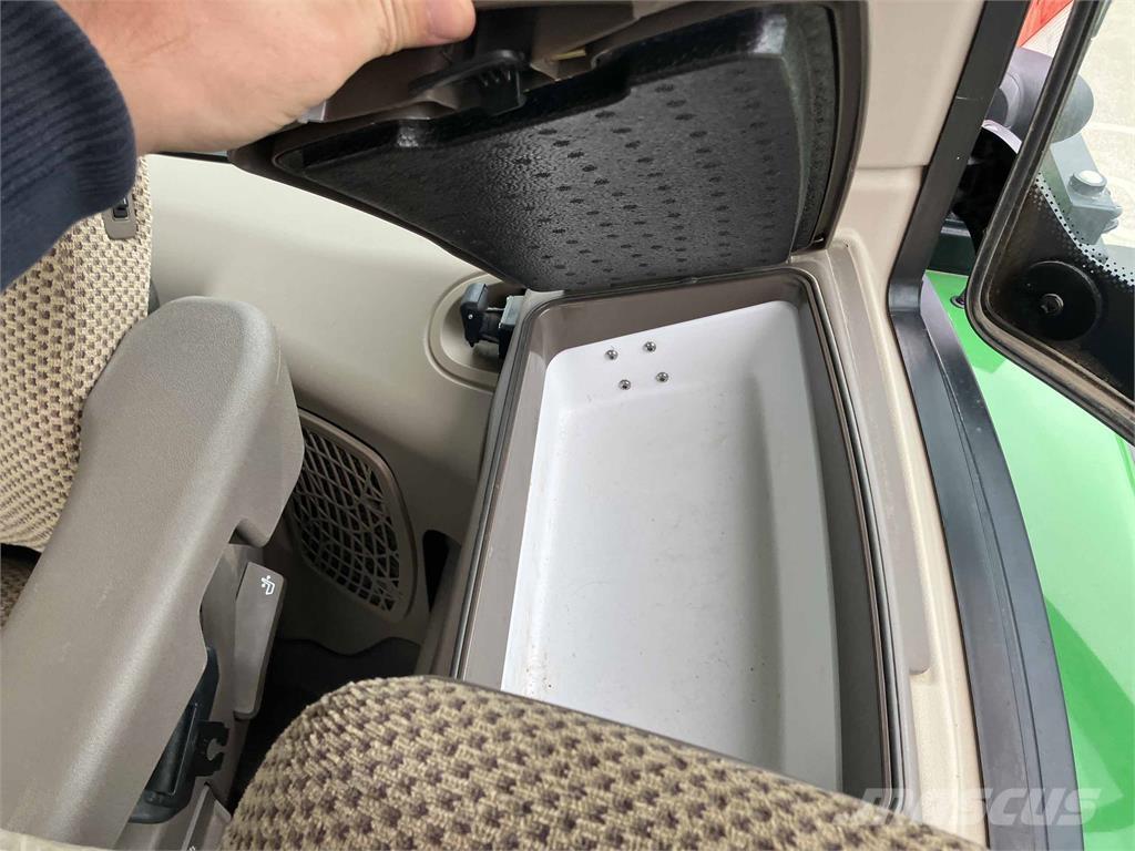 John Deere 6R 250 Tractoren