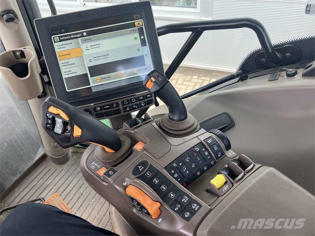 John Deere 6R 250 Tractoren