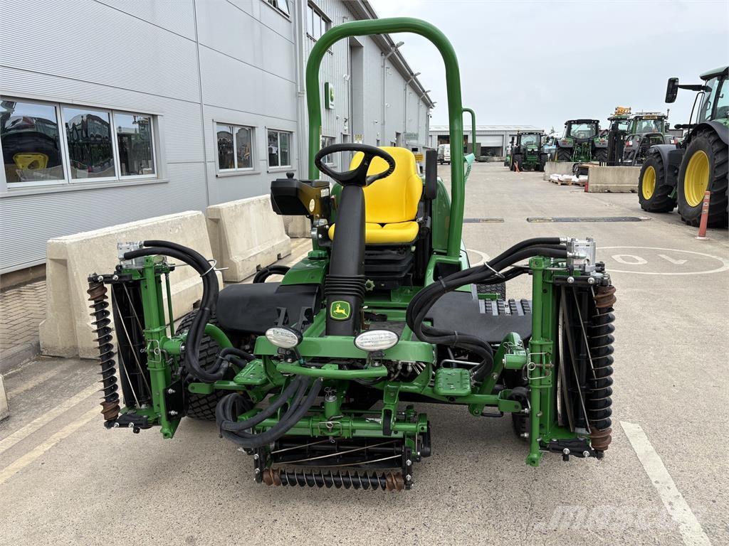John Deere 7700A Loopmaaier