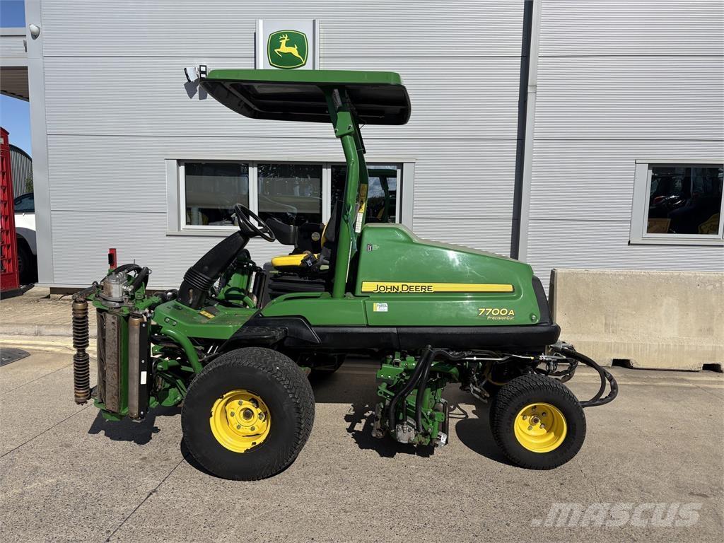 John Deere 7700A Loopmaaier