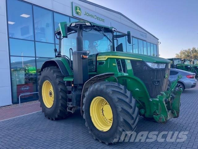 John Deere 7R 250 Tractoren