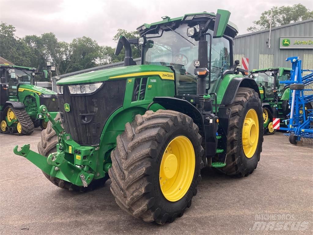 John Deere 7R 310 Tractoren