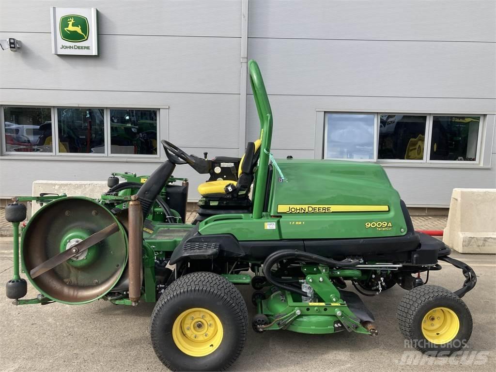 John Deere 9009A Loopmaaier