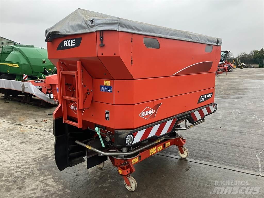 Kuhn Axis 40.2 HEMC Bemestings spuiten