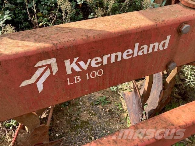 Kverneland LB100 Wentelploegen