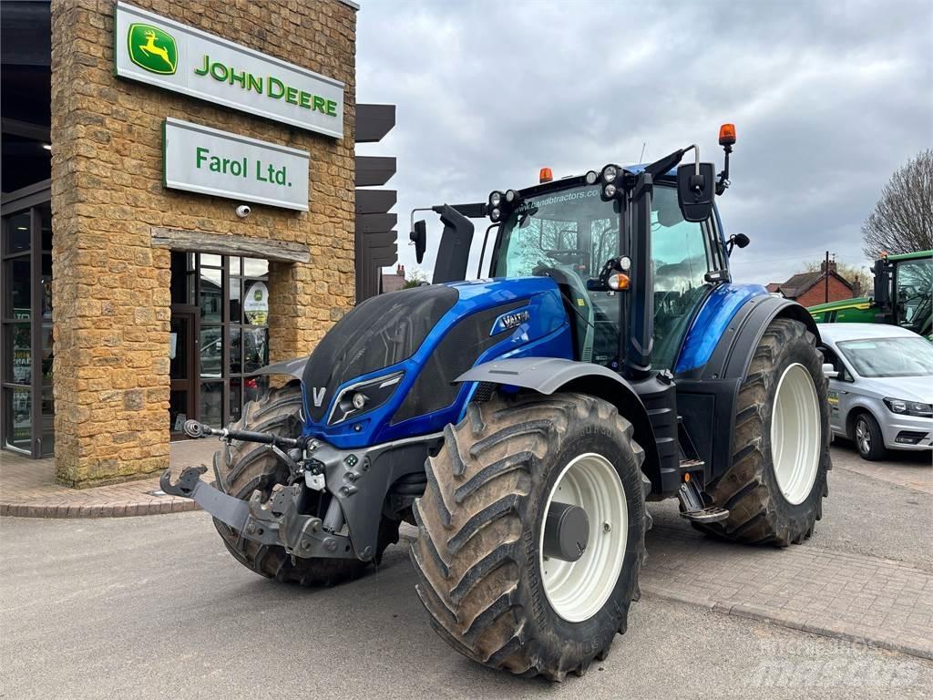 Valtra T234D Tractoren